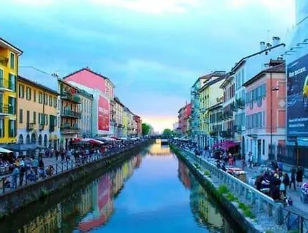 Your Apartments In Navigli District Апартаменты Милан